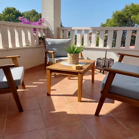 Apartment Pinea Sol