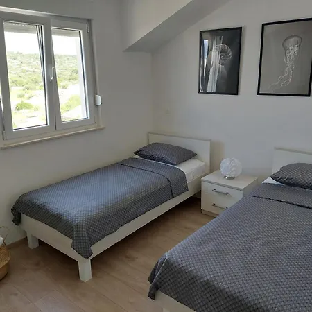 Pinea Sol Apartman