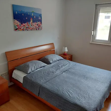 Pinea Sol Apartment