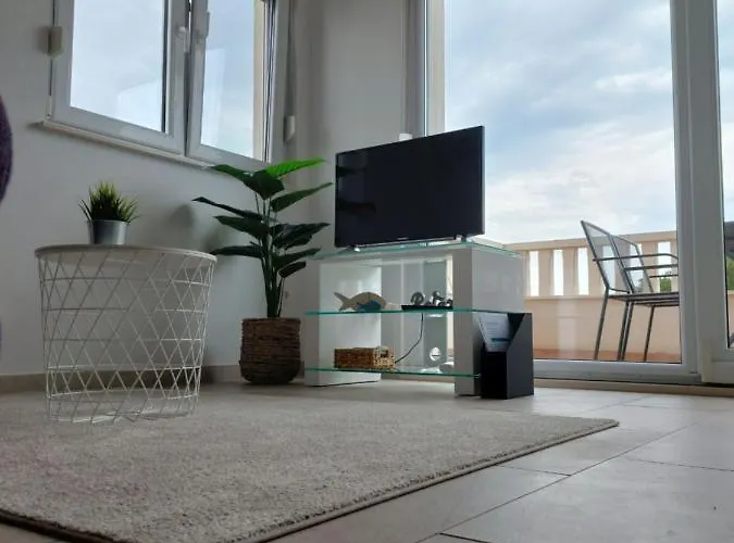 Appartement Pinea Sol Brodarica (Sibenik-Knin)