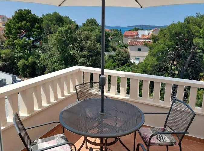 Apartman Pinea Sol Brodarica